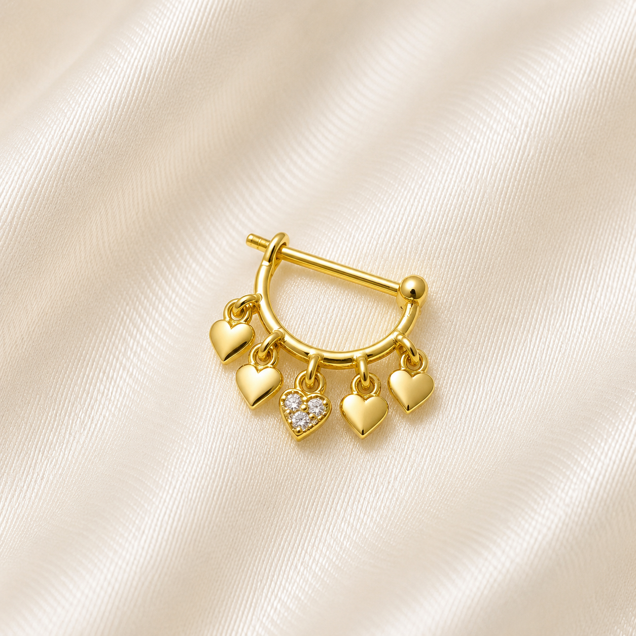 PIERCING COM CORAÇÕES